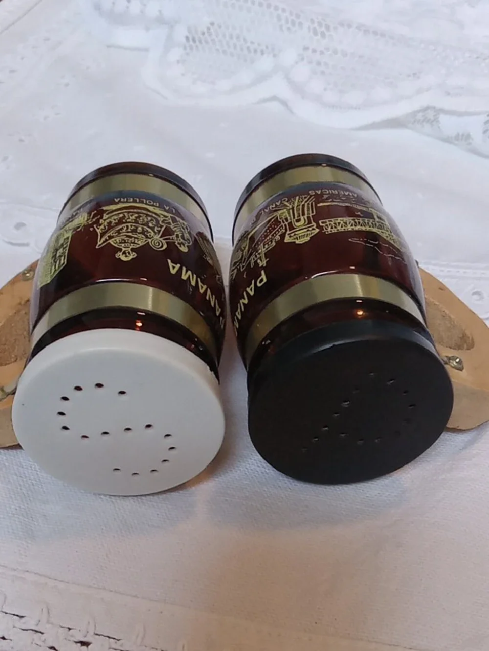 Panama Souvenir Salt and Pepper Shakers Wooden Handles